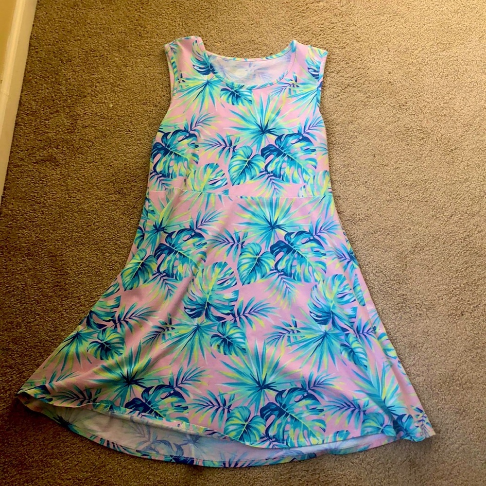 pink dress with turquoise leaves